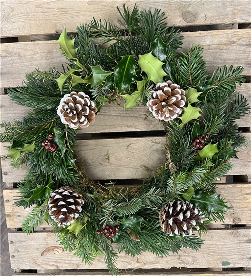 Holly Wreath Plain